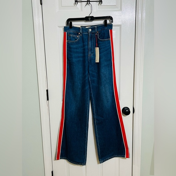 ALICE + OLIVIA WEEZY SIDE STRIPE JEAN. NWT. RETAIL 395 - Picture 9 of 14